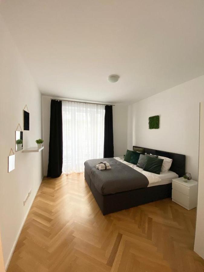 1St City La Opera Suites Wien Exteriör bild