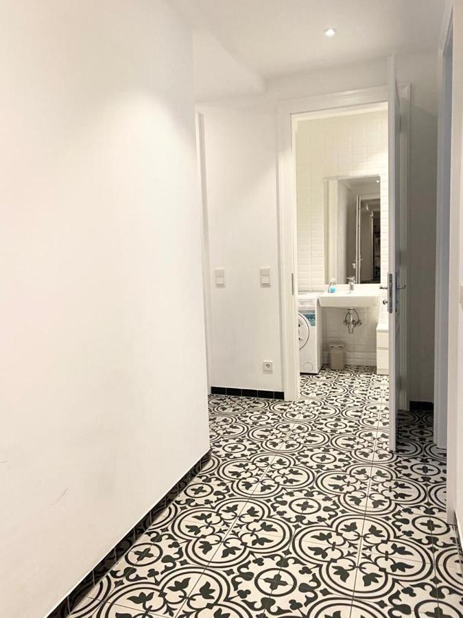1St City La Opera Suites Wien Exteriör bild